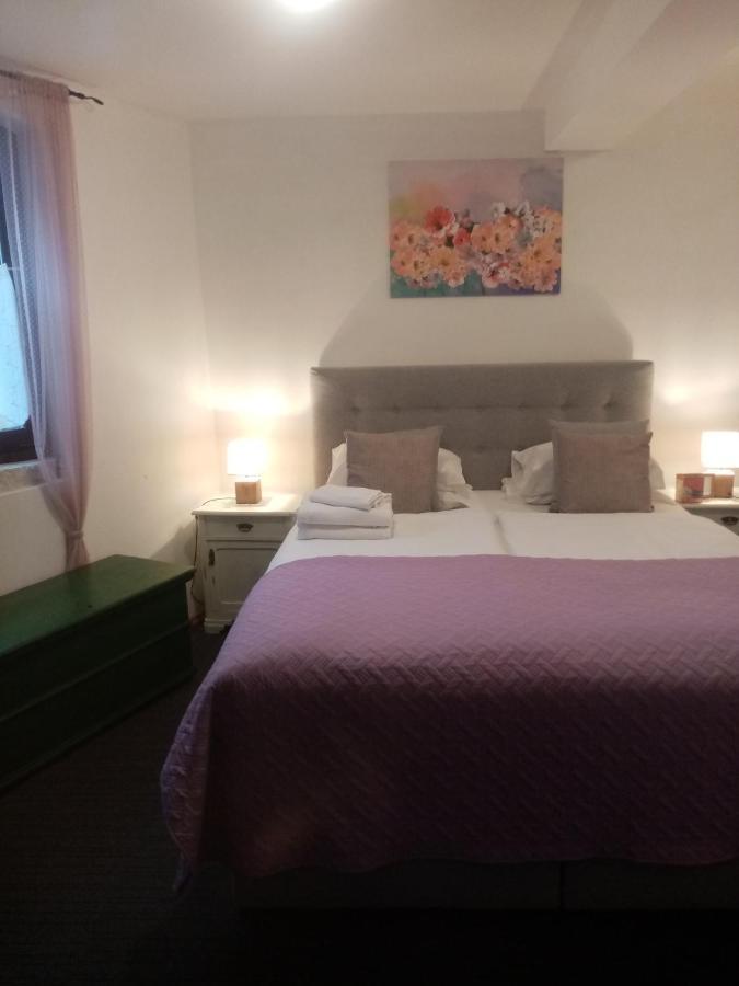 Rooms Serafin-Lavanda Motovun Kültér fotó