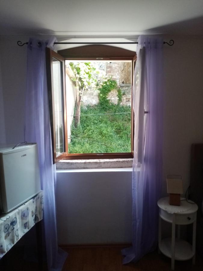 Rooms Serafin-Lavanda Motovun Kültér fotó